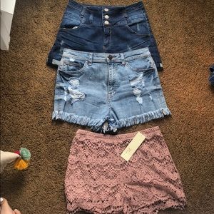 4 Pairs of Shorts size Large 1 NWT